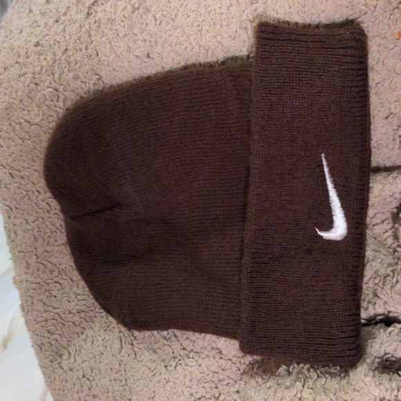 Nike π€ Brown One Size fits all White Swoosh hat
